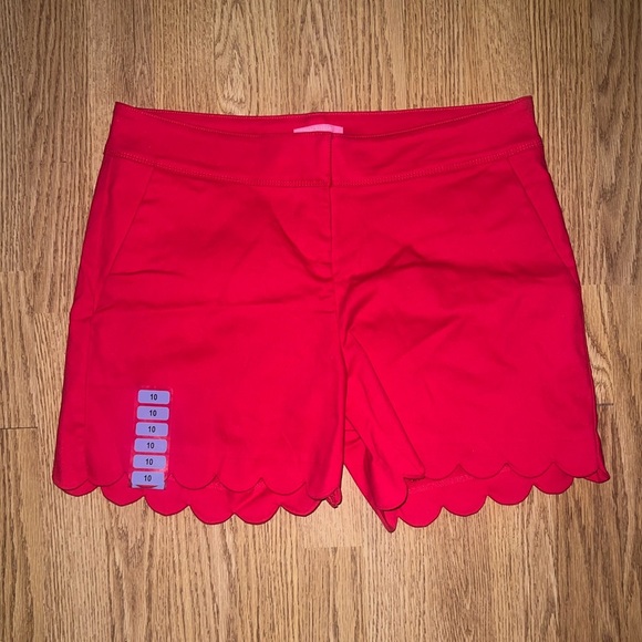 Red Scalloped Shorts - Picture 1 of 4